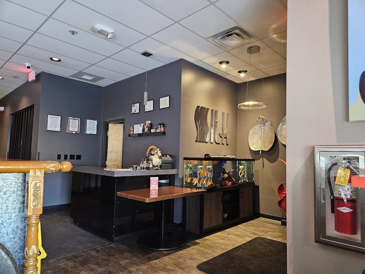 Silk Restaurant & Sushi Bar